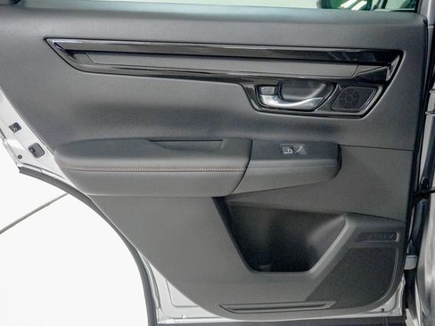 Used 2026 Honda CR-V Sport Touring image 37