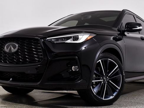 Used 2025 INFINITI QX50 Sport AWD/4WD image 6