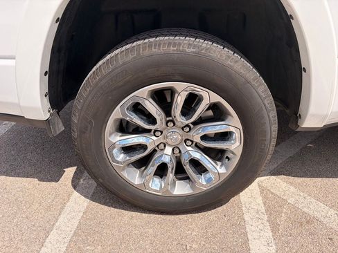 Used 2022 RAM 1500 Laramie RWD image 23