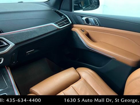 Used 2022 BMW X5 xDrive40i w/ M Sport Package image 10