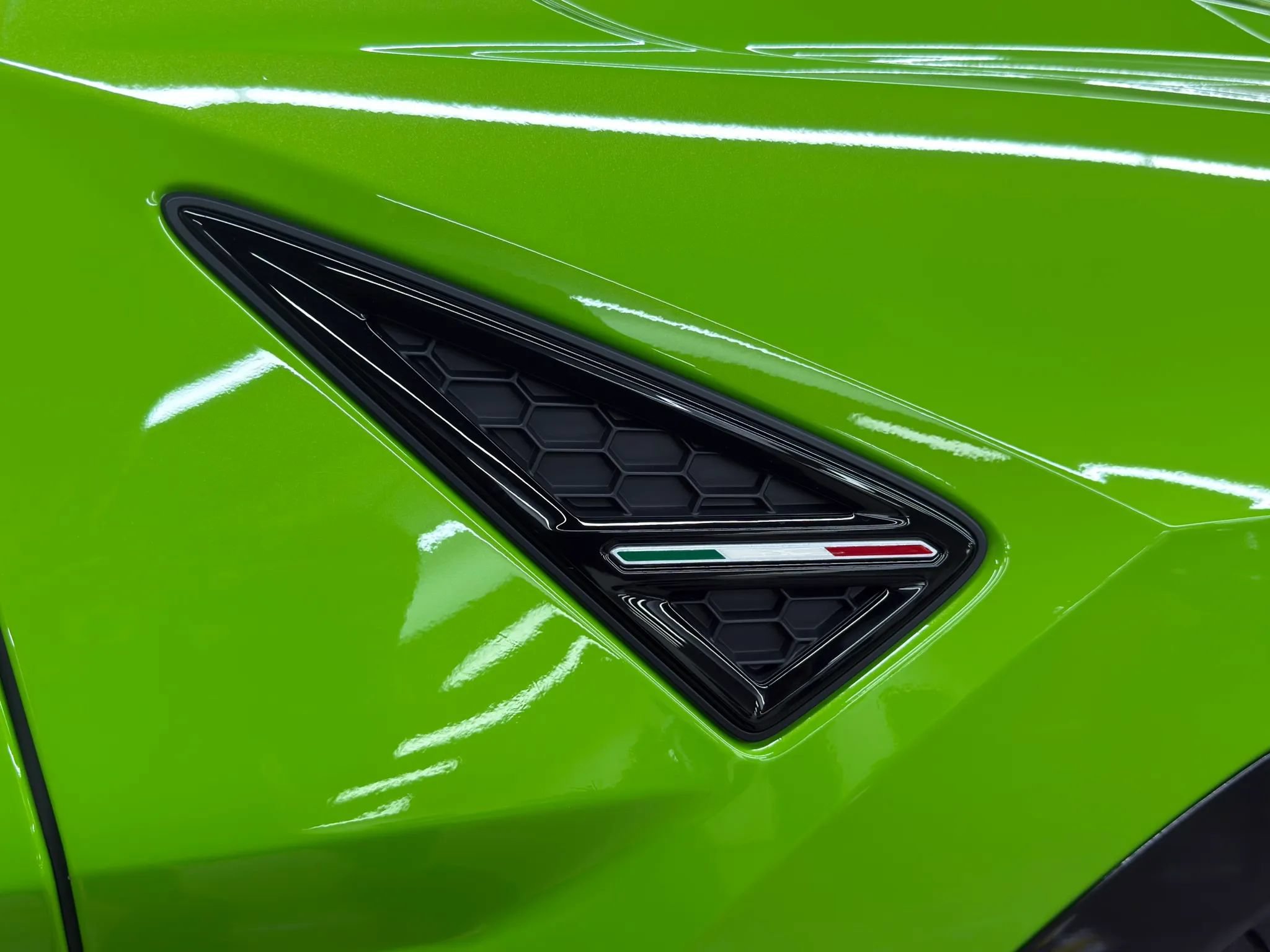 Used 2023 Lamborghini Urus S AWD/4WD image 51