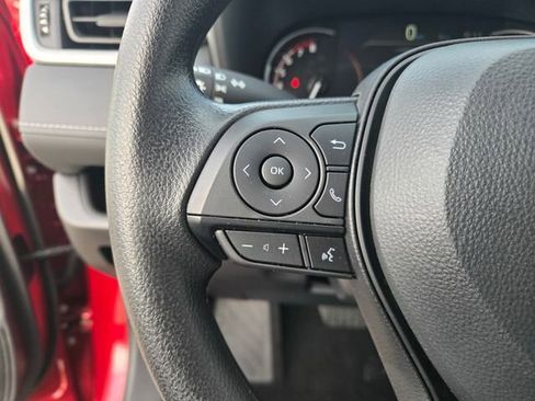 Certified 2025 Toyota RAV4 LE image 23