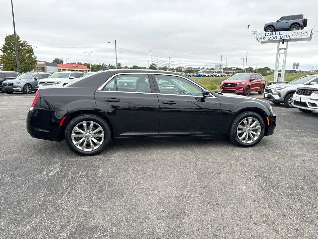 Used 2015 Chrysler 300 Limited w/ 300 Premium Group AWD/4WD image 6