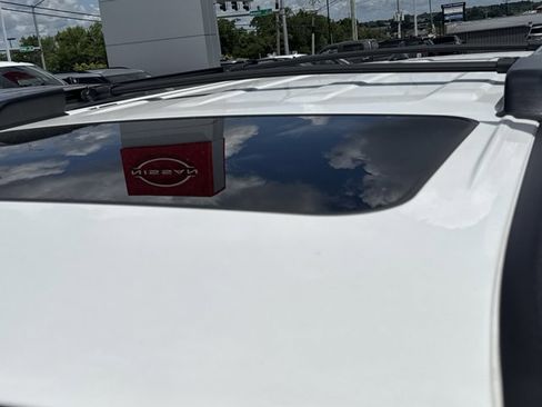 Used 2023 Toyota 4Runner TRD Off-Road Premium w/ Moonroof Package AWD/4WD image 10