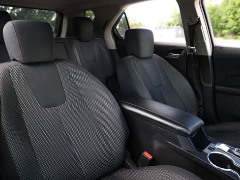 Used 2015 Chevrolet Equinox LT w/ Driver Convenience Package FWD image 12