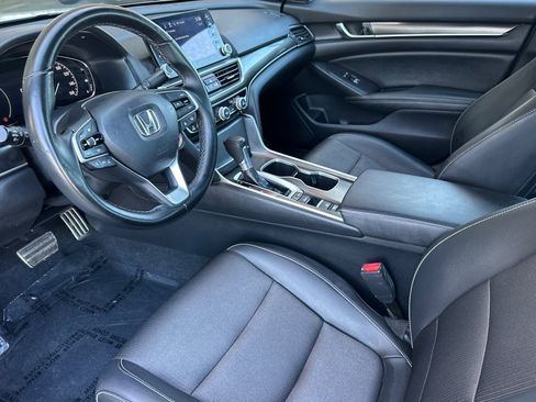 Used 2022 Honda Accord Sport image 9