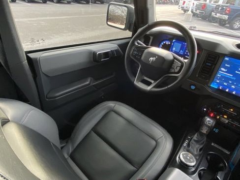 Used 2024 Ford Bronco Big Bend image 24
