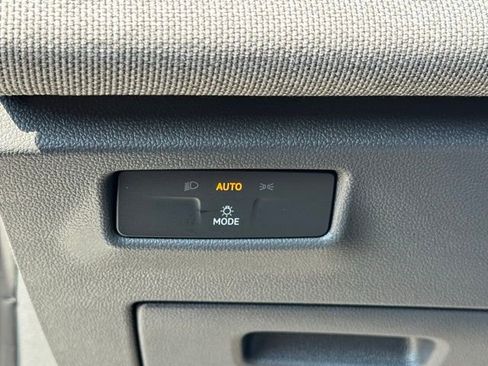 New 2025 Volkswagen Tiguan S AWD/4WD image 31