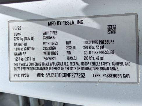 Used 2022 Tesla Model 3 Performance AWD/4WD image 30