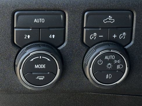 Certified 2026 Chevrolet Silverado 1500 RST image 19