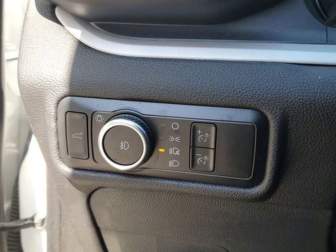 Used 2024 Ford Explorer XLT w/ Equipment Group 202A AWD/4WD image 27