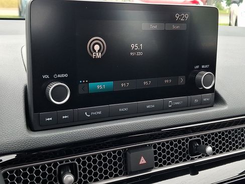 Used 2024 Honda Civic Sport image 16