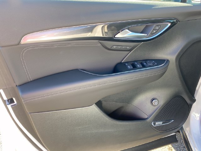 Certified 2025 Buick Envision Preferred AWD/4WD image 17