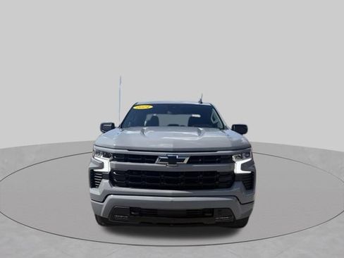 Used 2024 Chevrolet Silverado 1500 RST w/ Z71 Off-Road Package AWD/4WD image 2