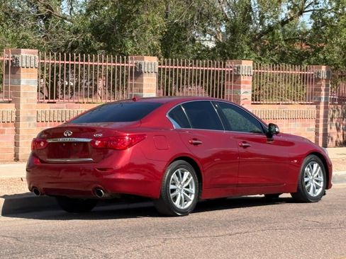 Used 2015 INFINITI Q50 Premium w/ All Weather Package RWD image 10