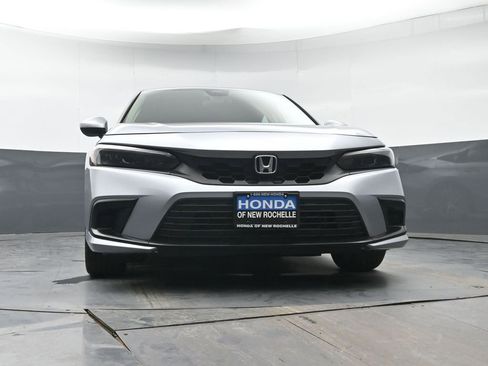 Used 2024 Honda Civic LX image 32