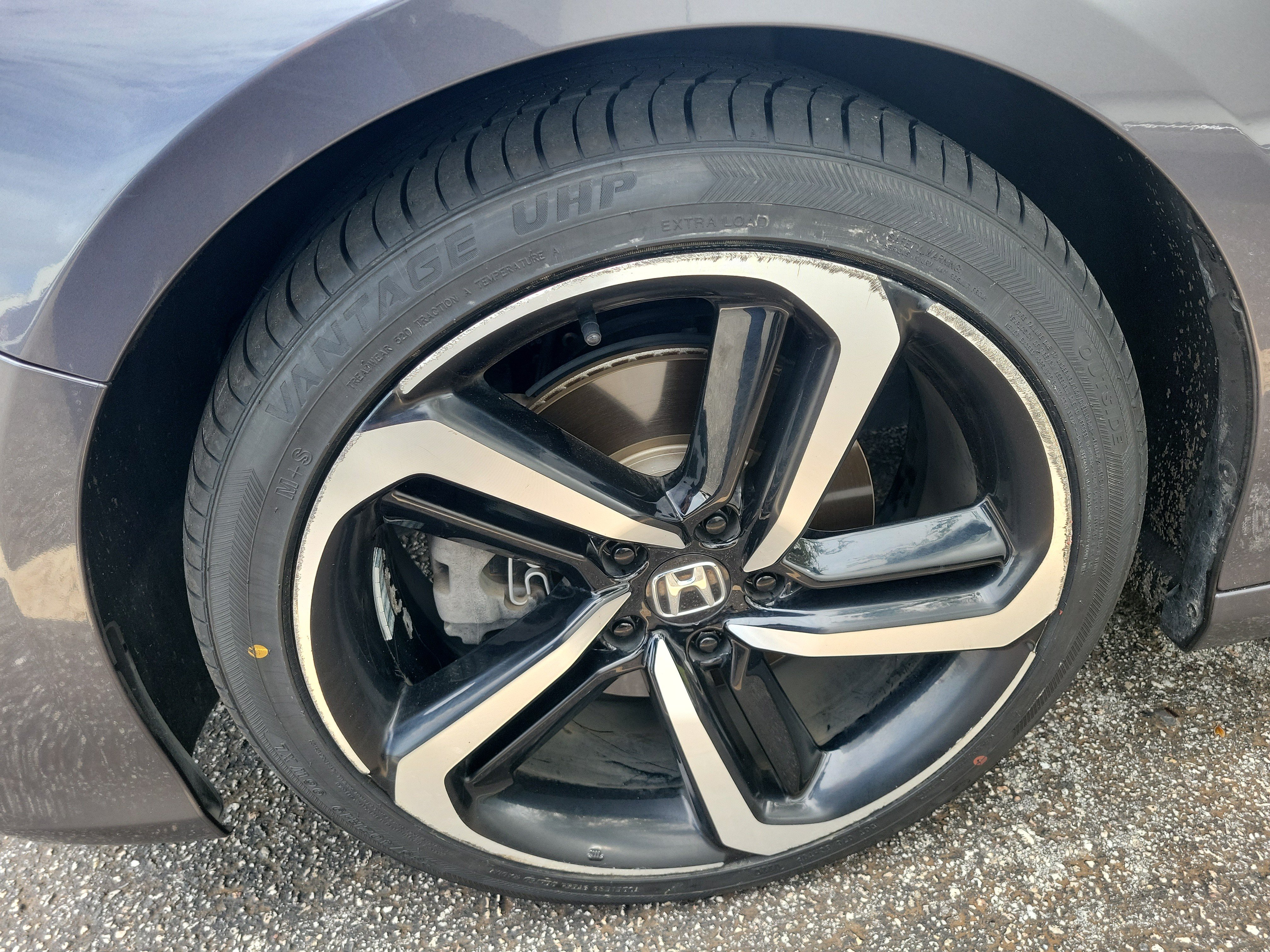Used 2019 Honda Accord Sport image 6