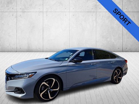 Used 2021 Honda Accord Sport image 9