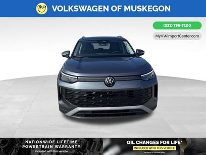 New 2026 Volkswagen Tiguan SE