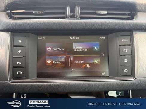Used 2017 Jaguar XF Premium AWD/4WD image 15