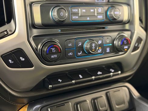 Used 2018 GMC Sierra 1500 SLT w/ SLT Premium Package image 21