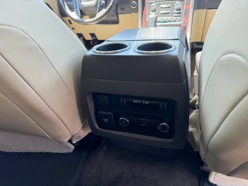 Used 2015 Lincoln Navigator L 4WD w/ Equipment Group 101A Reserve image 42