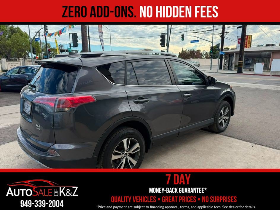 Used 2017 Toyota RAV4 XLE w/ Carpet Mat Package AWD/4WD image 17