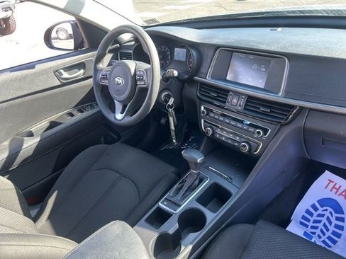 Used 2018 Kia Optima LX w/ Convenience Package image 17