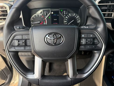 Used 2025 Toyota Tundra SR5 AWD/4WD image 19