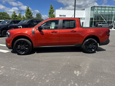 Certified 2024 Ford Maverick Lariat w/ Black Appearance Package FWD image 2
