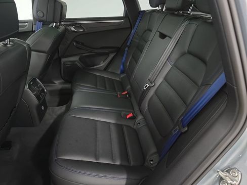 Certified 2026 Porsche Macan GTS AWD/4WD image 27