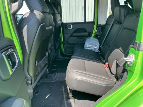 New 2025 Jeep Wrangler Unlimited Rubicon 392 image 21