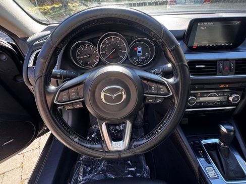 Used 2016 Ford Focus SE w/ Equipment Group 201A image 19