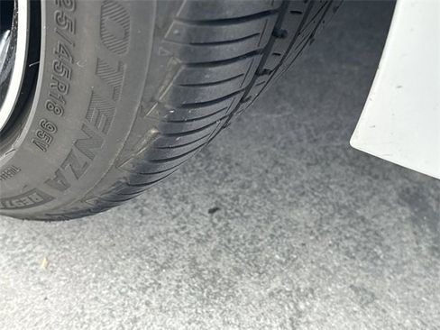 Certified 2023 Kia Stinger GT-Line image 12