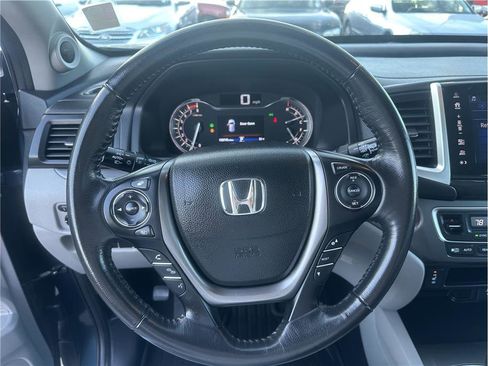 Used 2017 Honda Pilot EX-L image 16