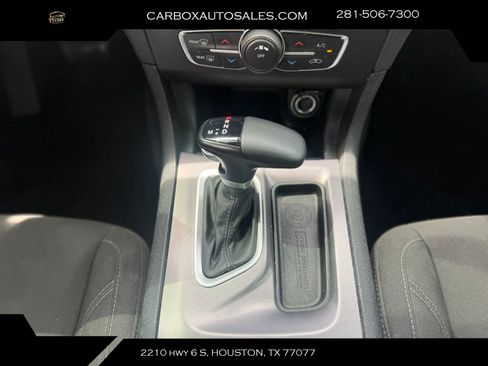 Used 2023 Dodge Charger SXT RWD image 14