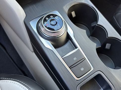 New 2026 Ford Escape PHEV image 46