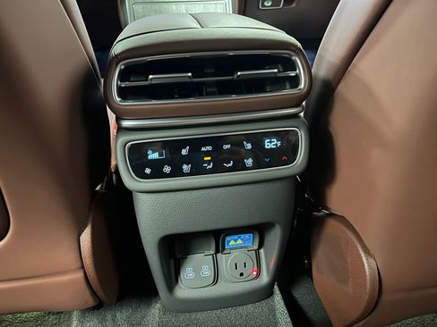 New 2026 Genesis GV80 3.5T Prestige image 13