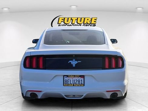 Used 2017 Ford Mustang Coupe RWD image 6