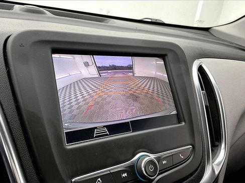 Used 2024 Chevrolet Equinox LS w/ LS Convenience Package image 21