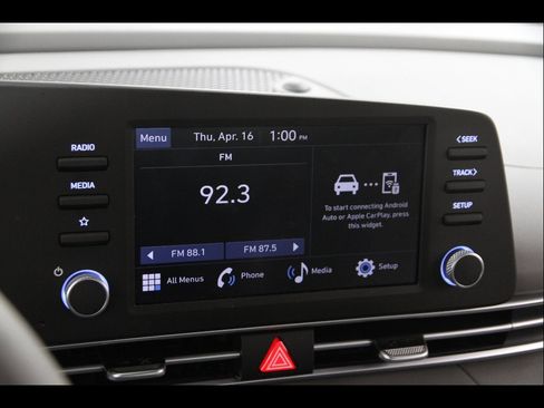 Certified 2025 Hyundai Elantra Sport FWD image 10