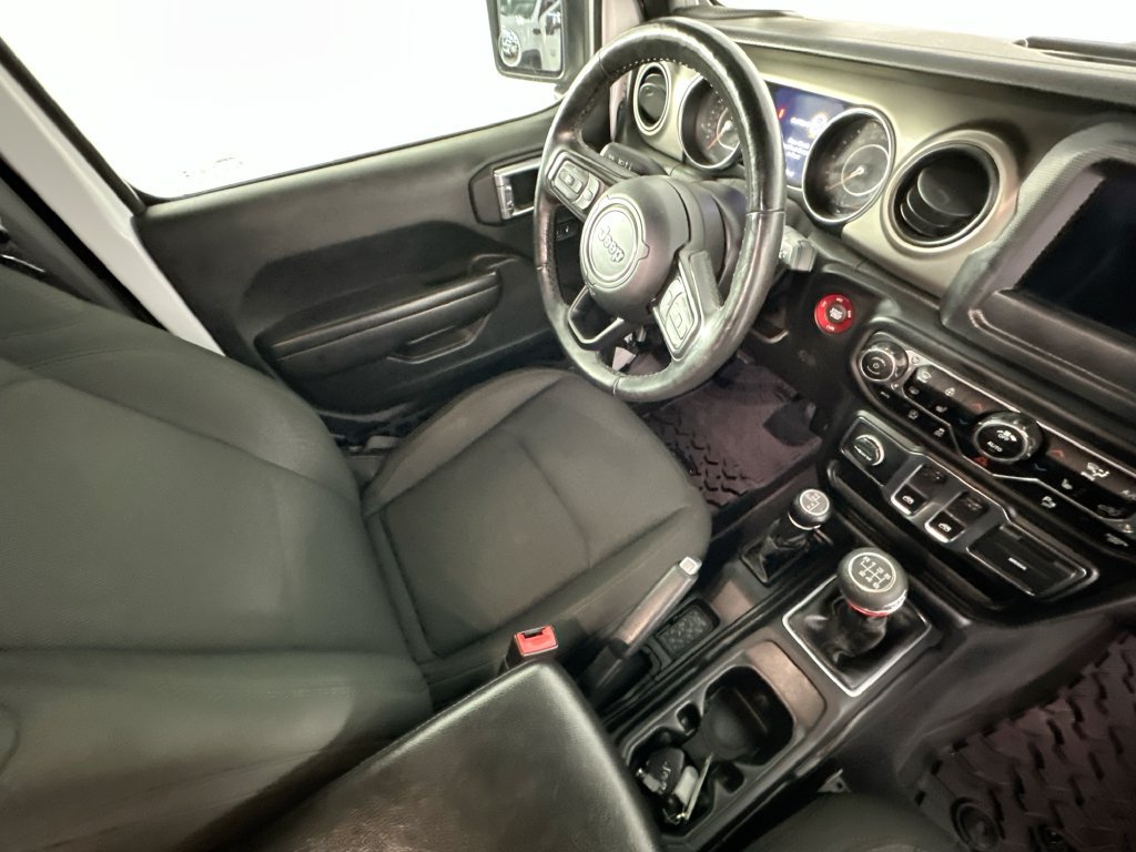 Used 2021 Jeep Wrangler Sport AWD/4WD image 9