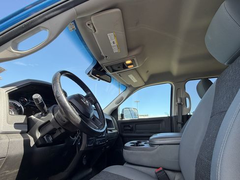Used 2020 RAM 1500 Express w/ Wheel & Sound Group AWD/4WD image 27