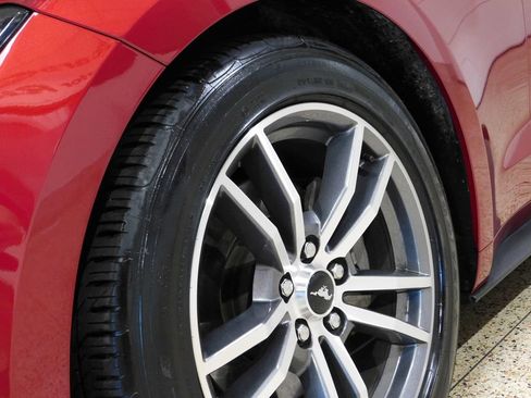 Used 2015 Ford Mustang Premium RWD image 24