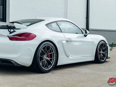 Used 2016 Porsche Cayman GT4 image 46