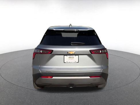 Used 2025 Chevrolet Equinox LT image 11