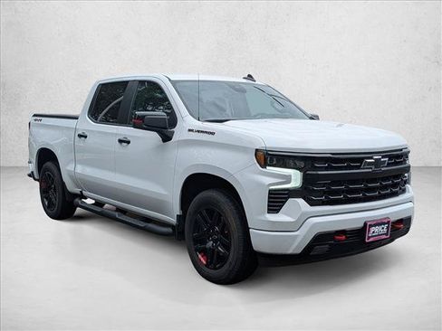 Used 2023 Chevrolet Silverado 1500 RST w/ Redline Edition AWD/4WD image 3
