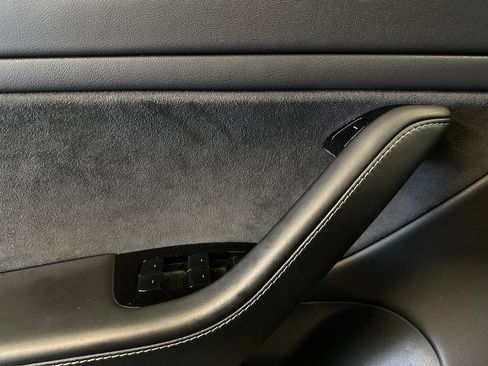 Used 2019 Tesla Model 3 Long Range AWD/4WD image 14