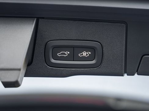 New 2026 Volvo XC60 B5 Plus w/ Protection Package Premier image 10