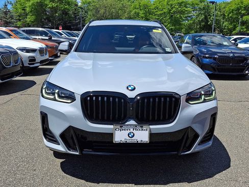 Used 2023 BMW X3 xDrive30i w/ M Sport Package AWD/4WD image 2